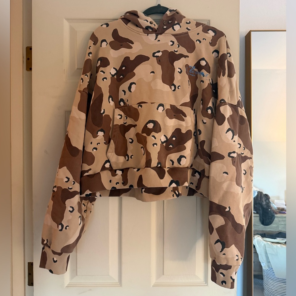 Elwood rectangle hoodie
